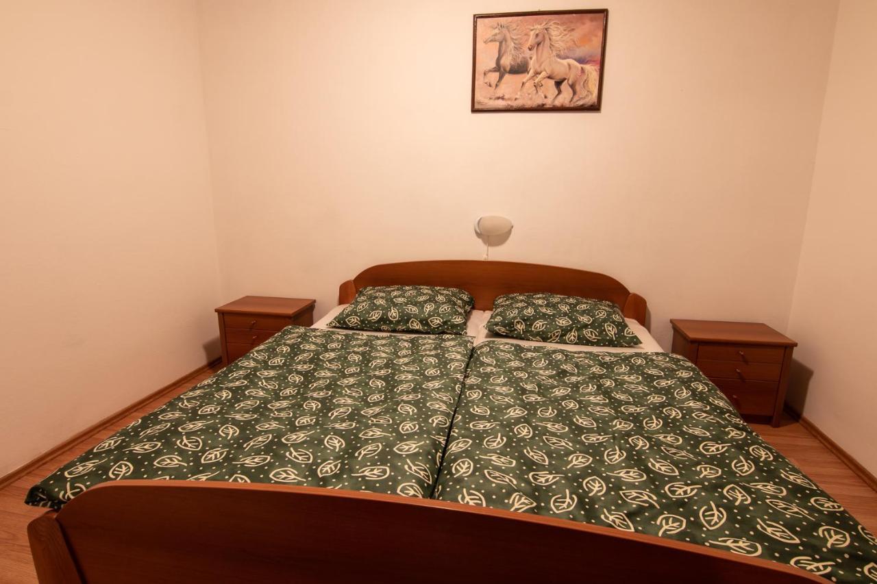 Apartman Boris Palit Екстериор снимка
